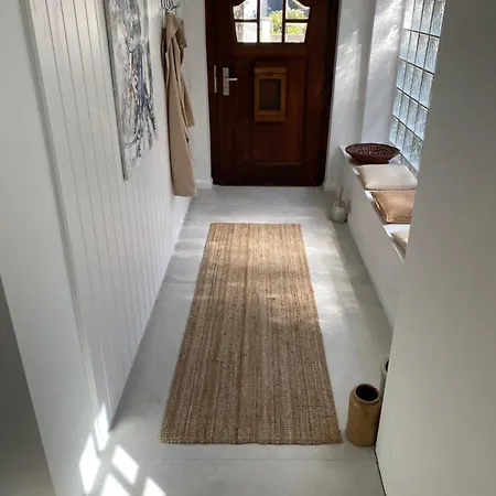 Helles 1-raum Mit Eigenem Bad & Terasse 3*